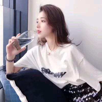 奥莱