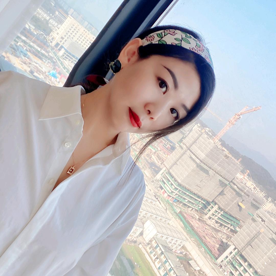 丝巾女王👸🏻Coco姐