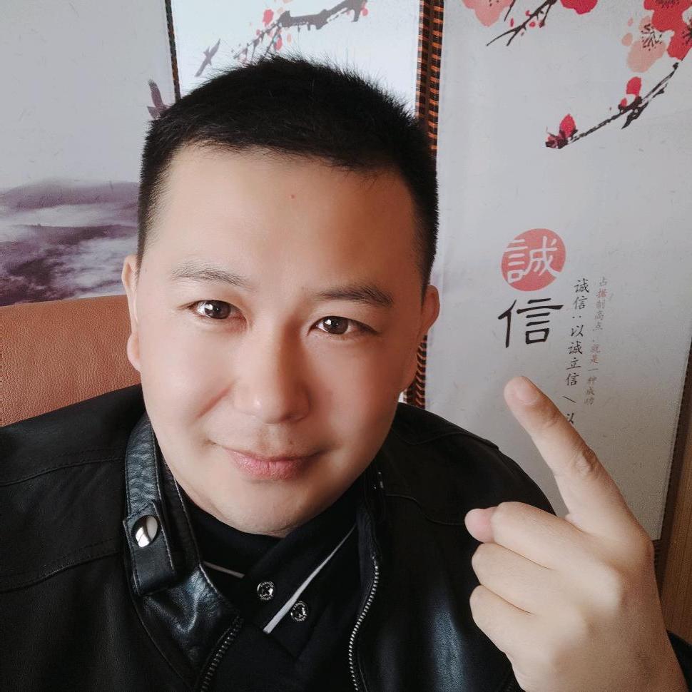 移动冷库  曲直
