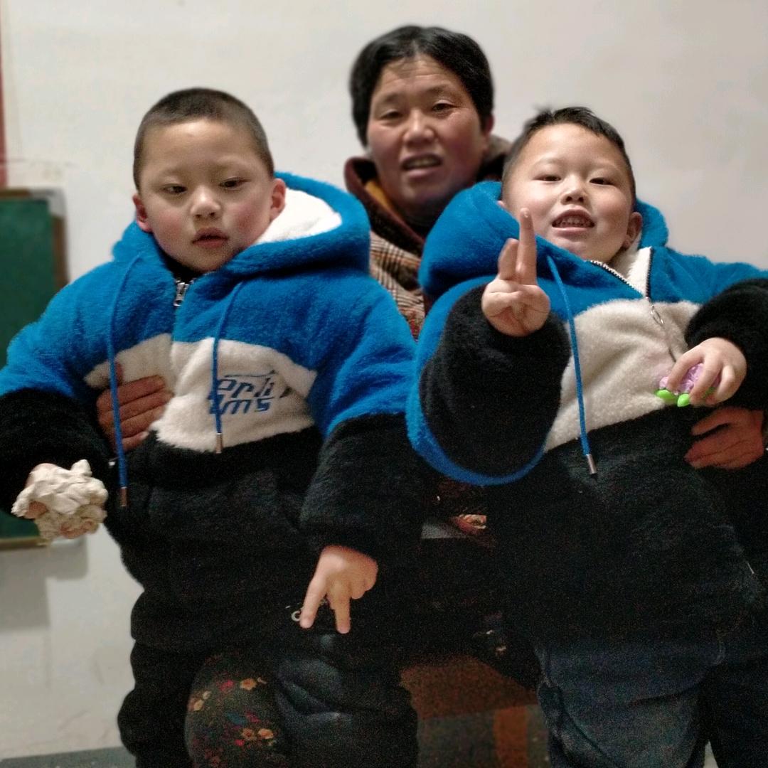 王梓睿奶奶👵