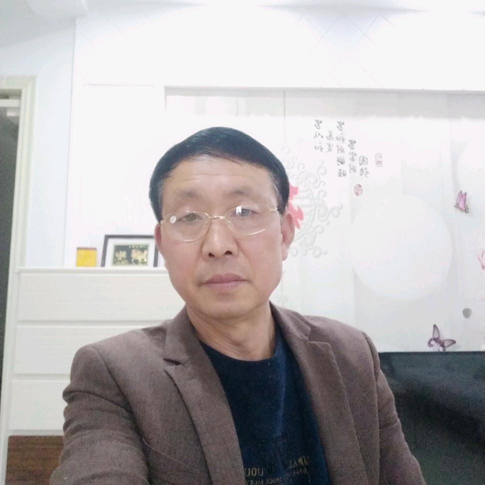 周银龙