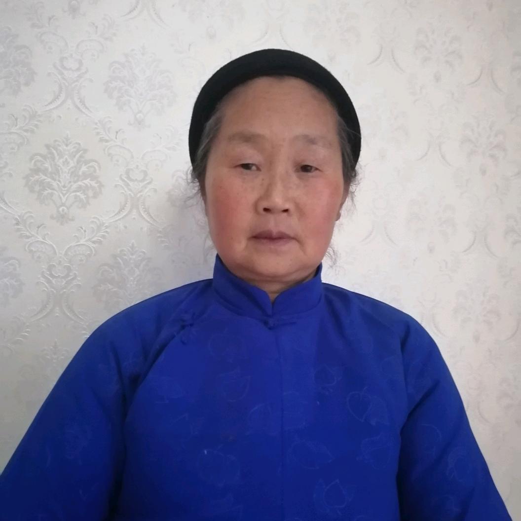 何万英