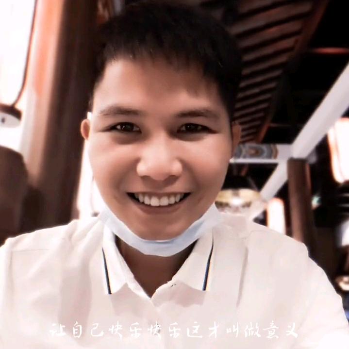 李想（橱窗）