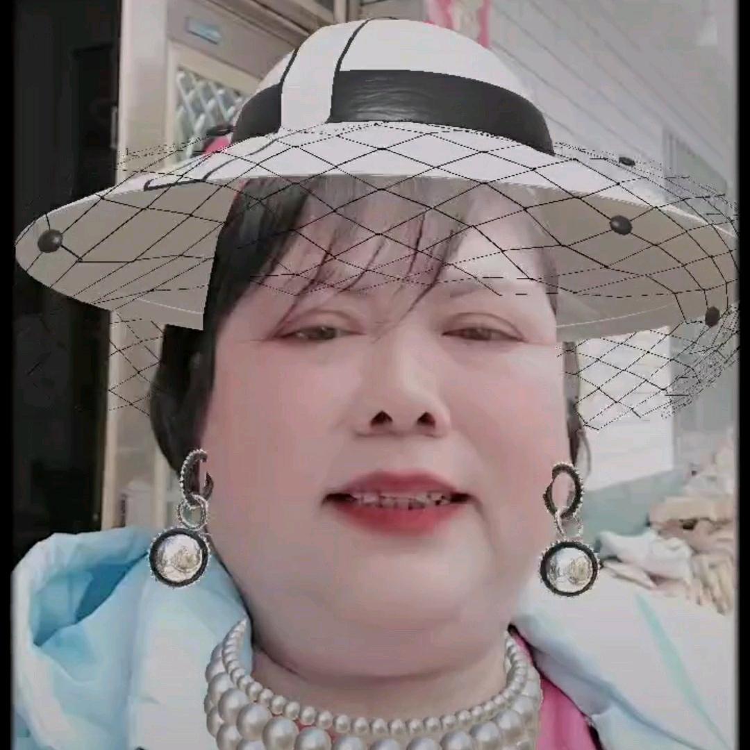 花开蝶双飞
