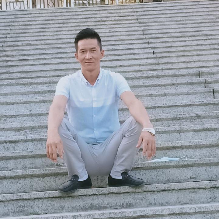 卖中山生态黑猪肉黄山羊肉何帅🐅