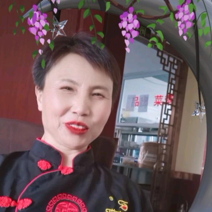 凤艳