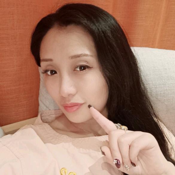 可乐儿v萱萱