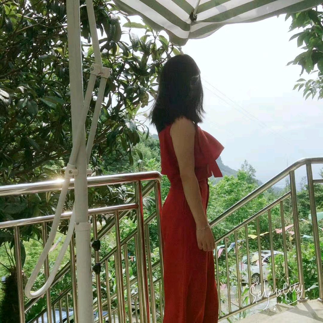 蓝万的蓝万👑👑