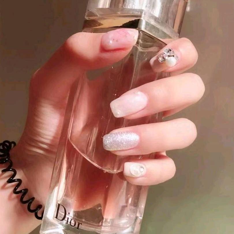 💅美睫化妆_佳佳