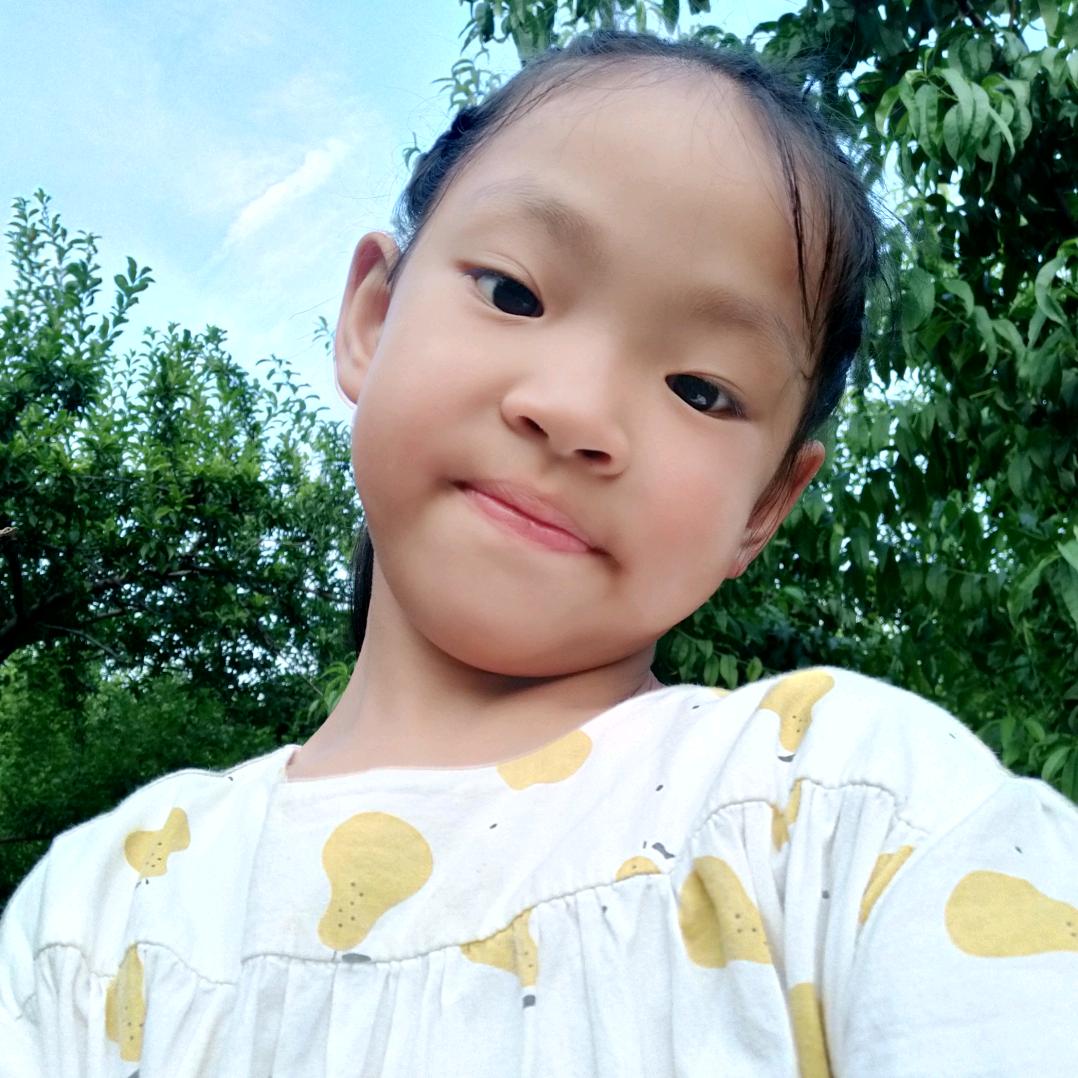 李小利