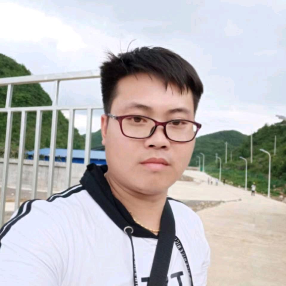 坐在海边看日出