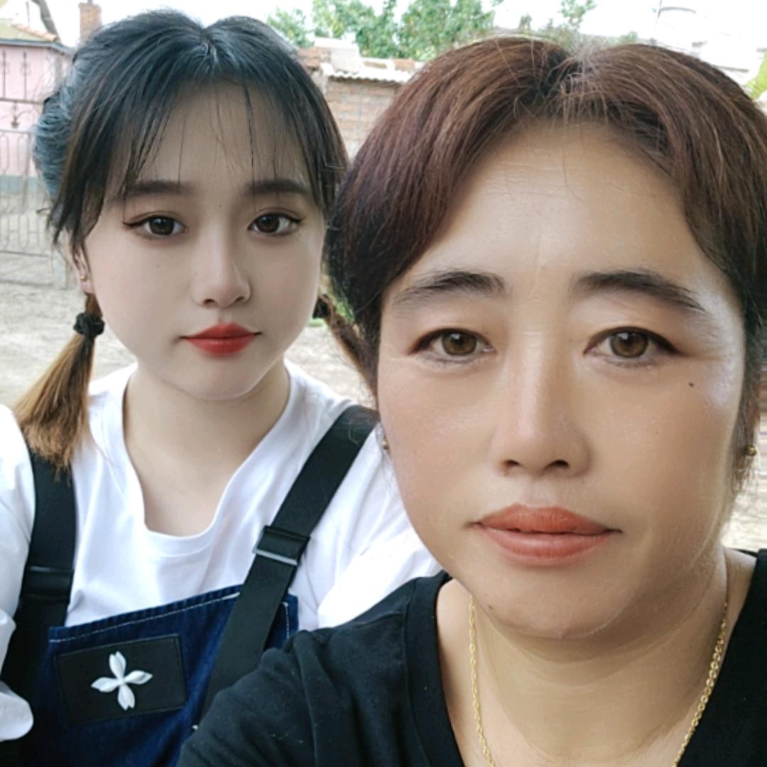 玲姐👨‍👩‍👧‍👧