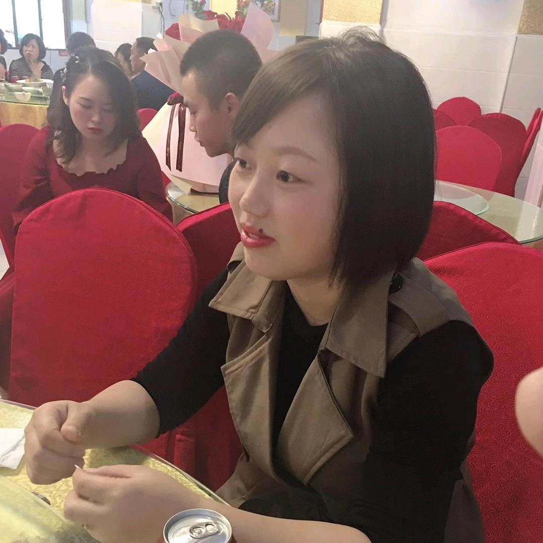 卖房小姐姐