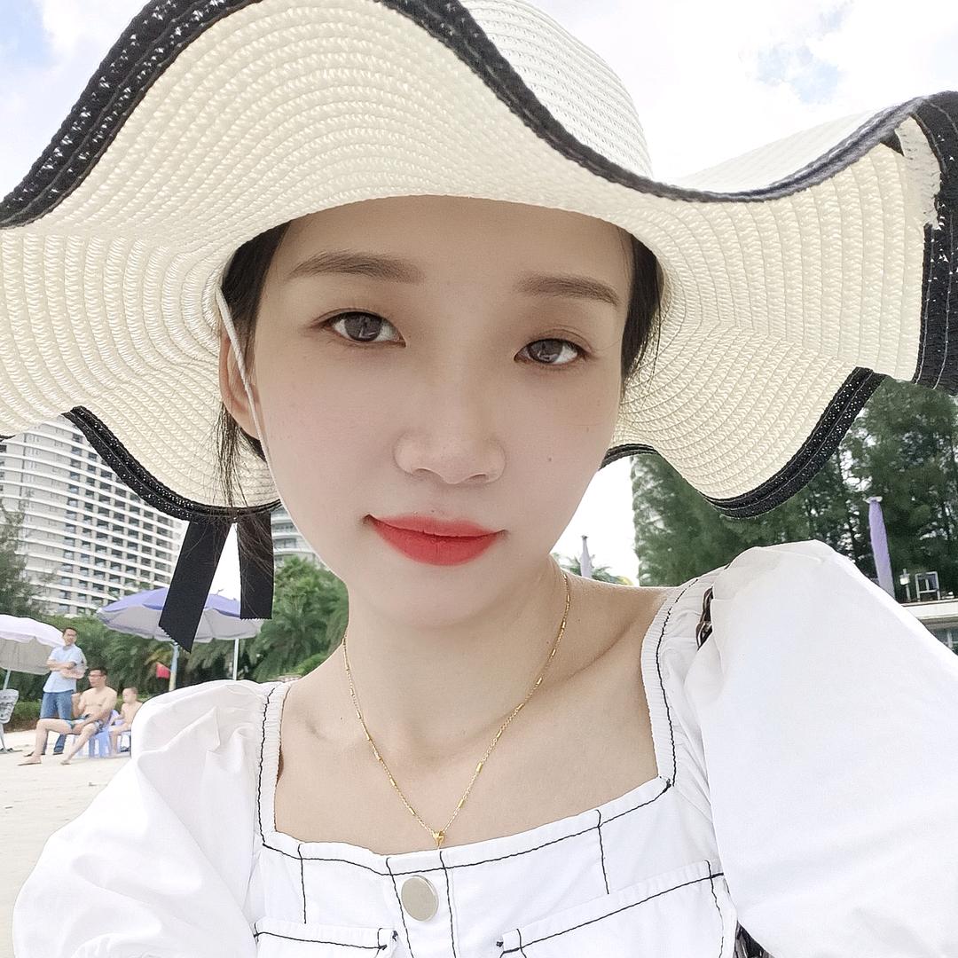 🌈喜欢花的girl🌻