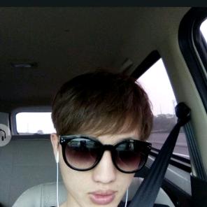 尹路