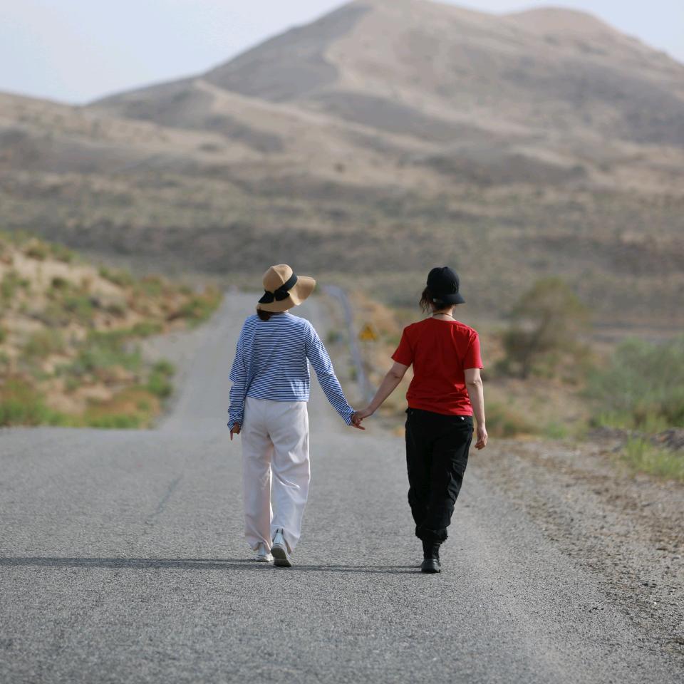 仰望🚶 (-^〇^-)