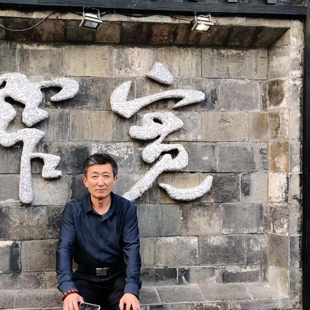 刘一飞