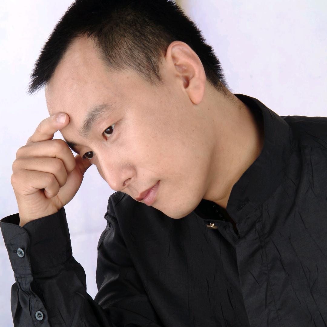洞见旗哥