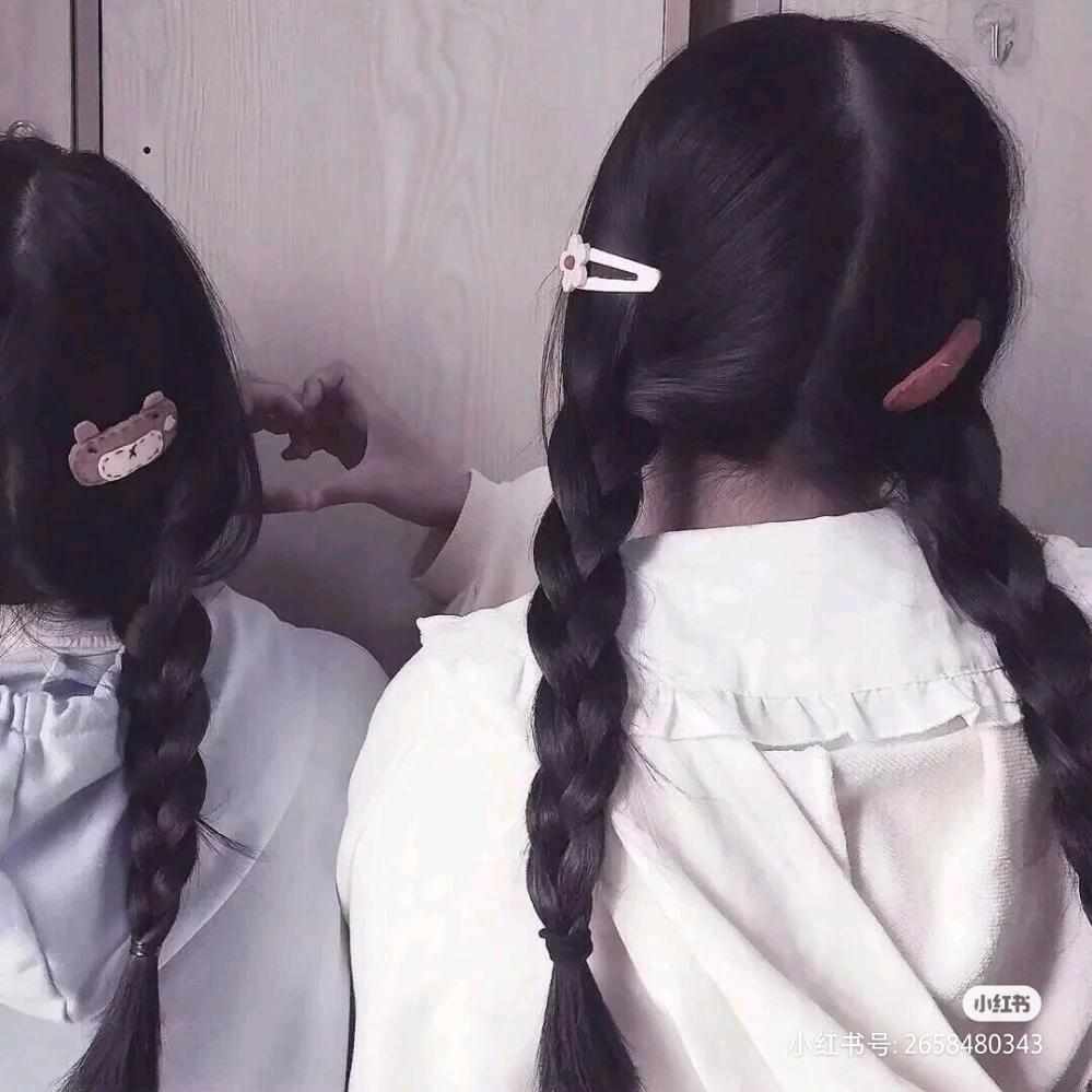 小冰糖ʕ⊝⍛⊝ʔ**