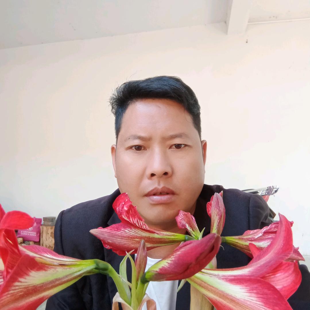 德宏万哥