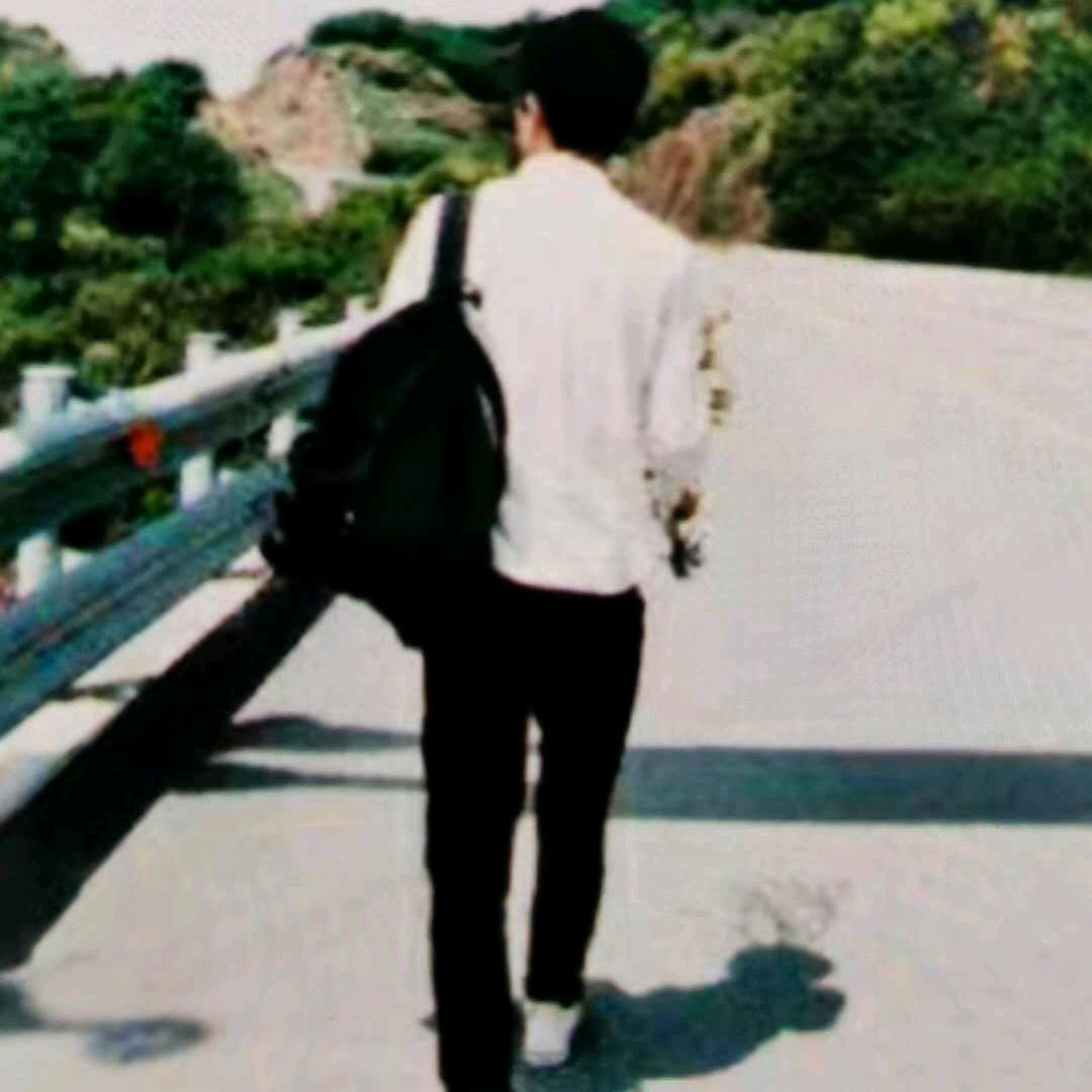 东写西读