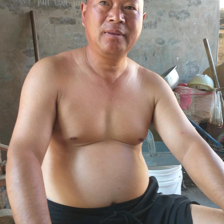 用户9663946330233