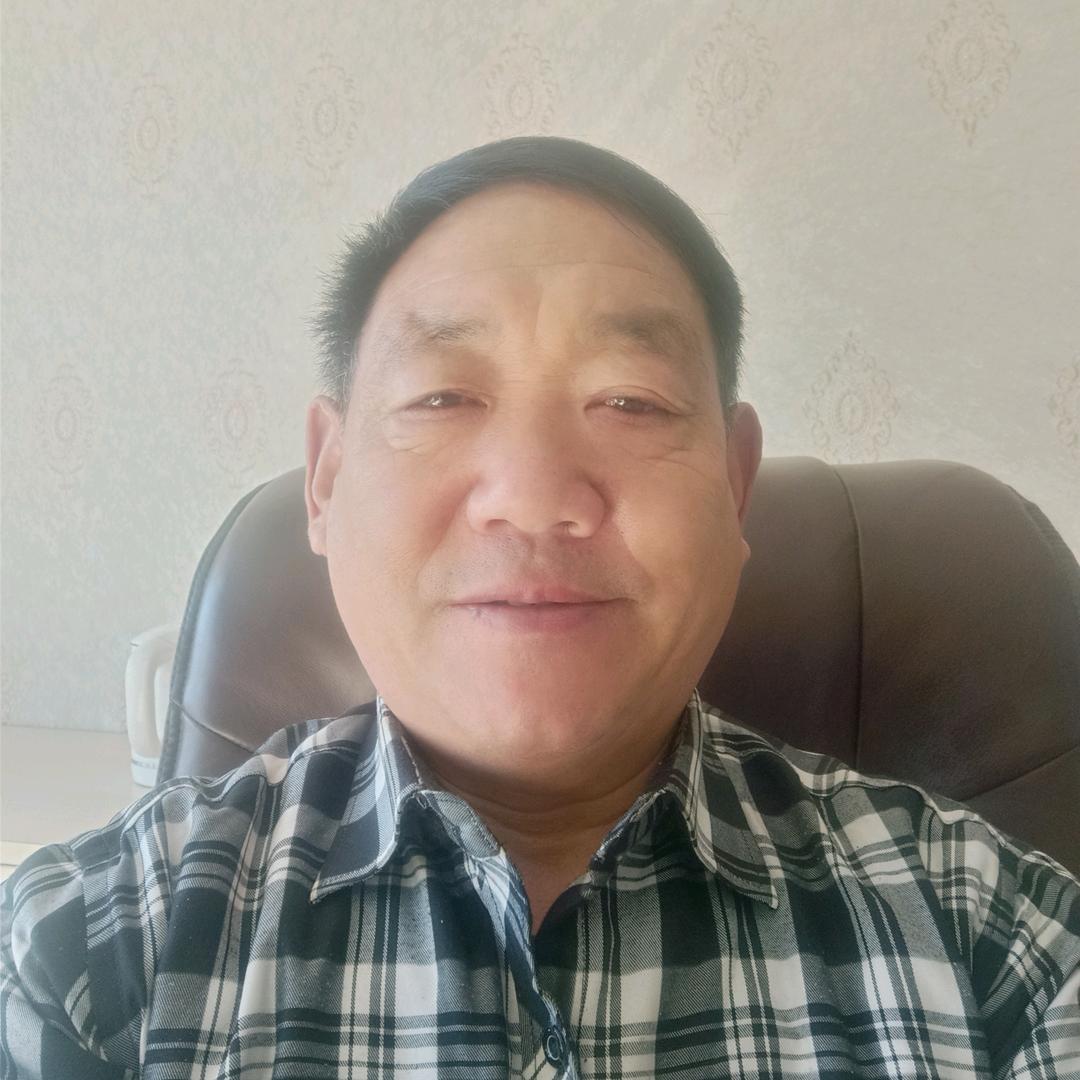 李新刚
