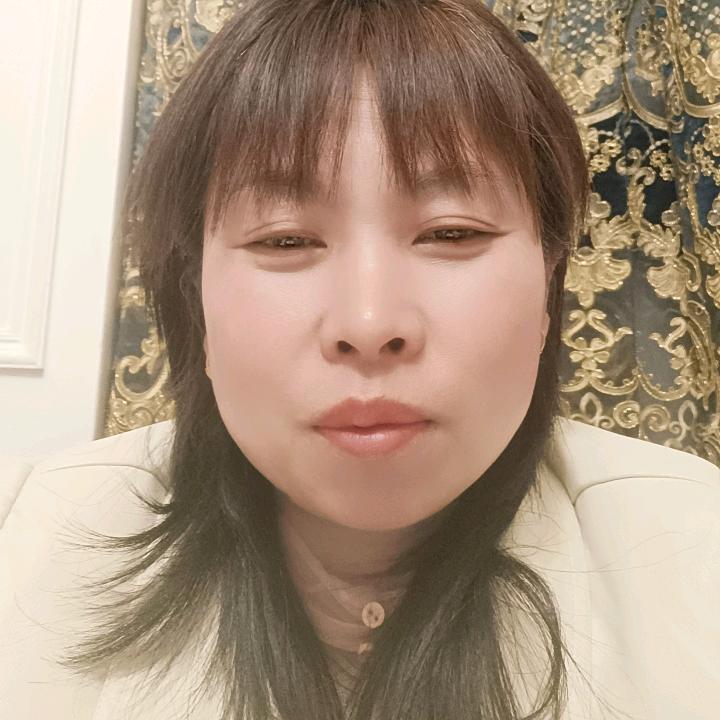 洱源窗帘周姐