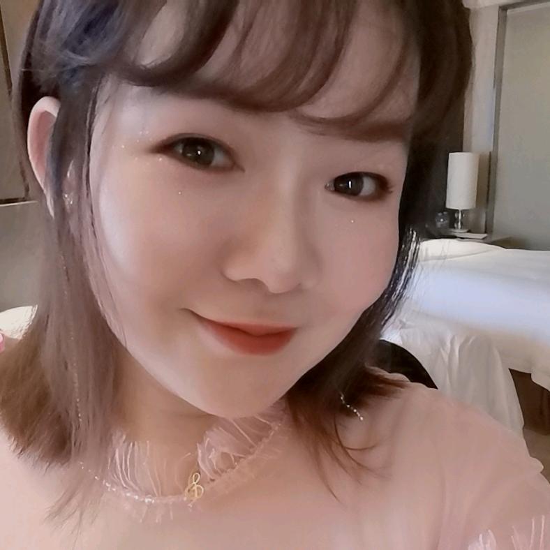 爱唱歌的小燕燕