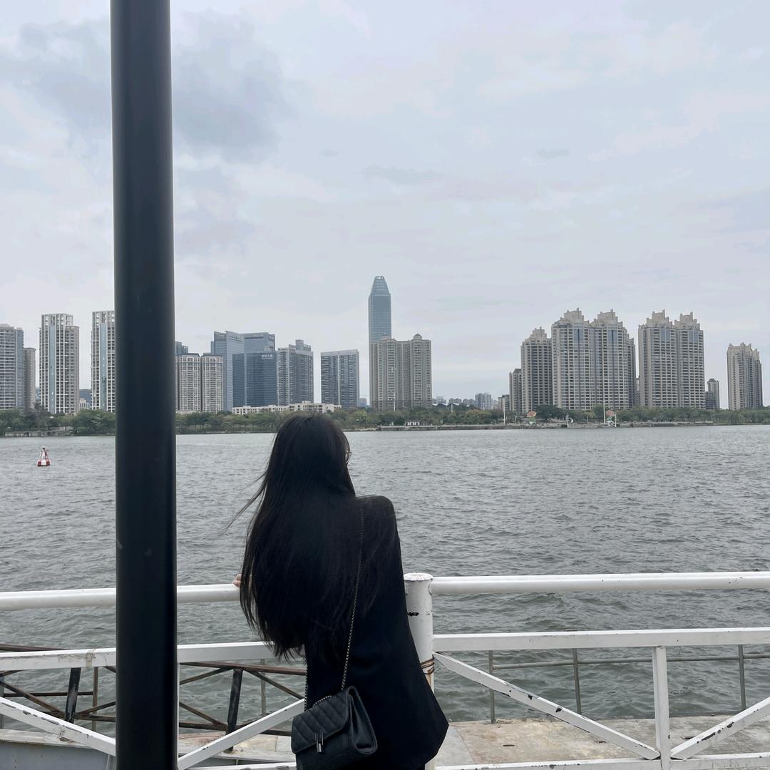 限定小婷
