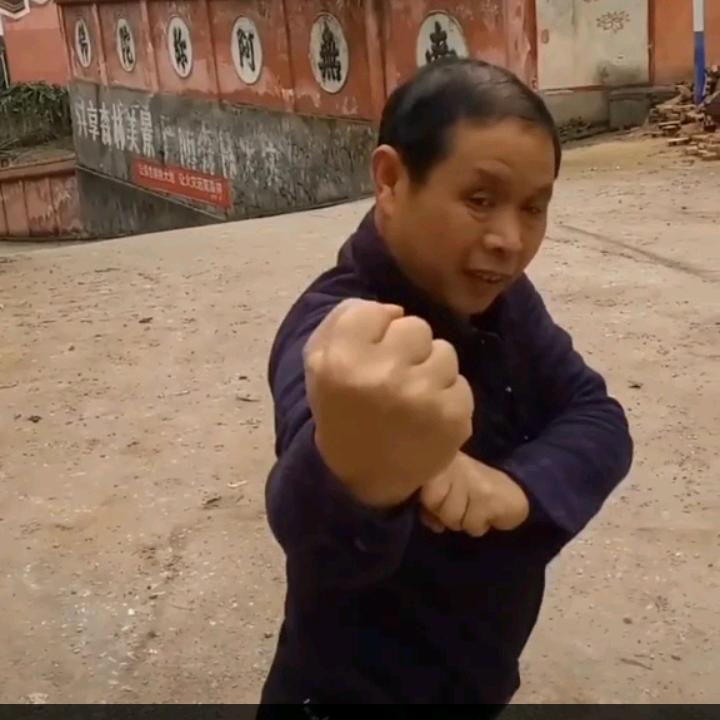 二胡风行者
