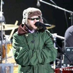 花无缺