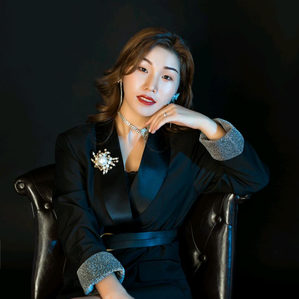 昆明青枫格婚纱摄影