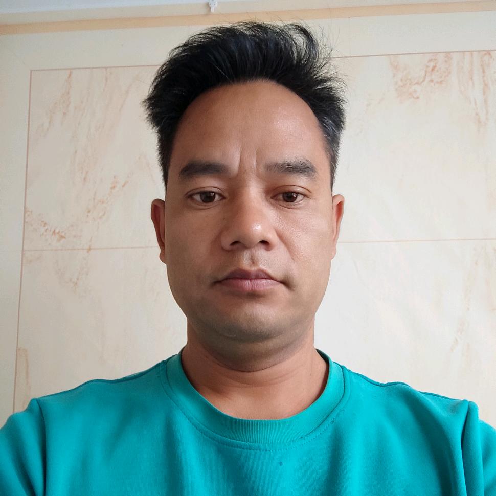 哈尼黑马
