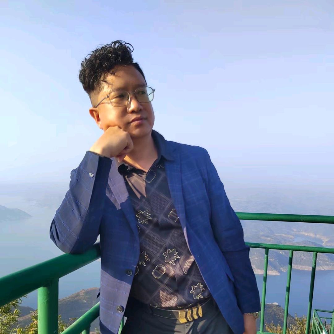 洛阳龙哥