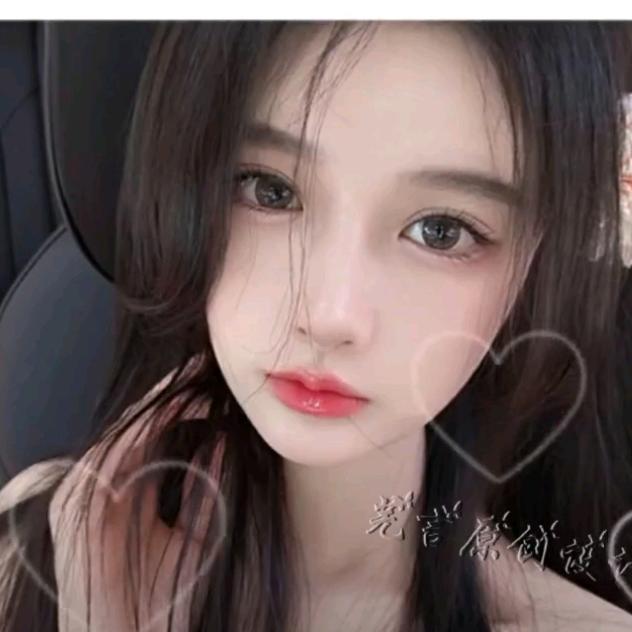 小熊陪你看月亮