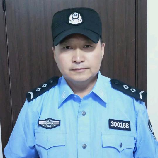 人在江湖，身不由己