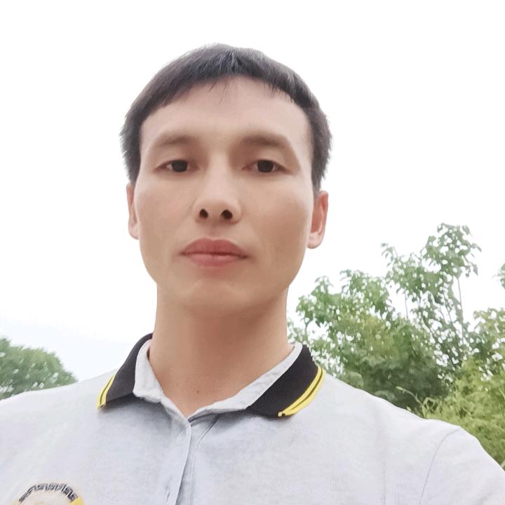 有钱别忘了父母，没钱别忘了努力