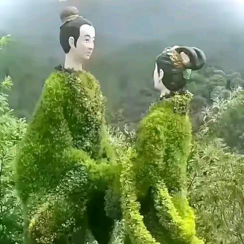 李小艳