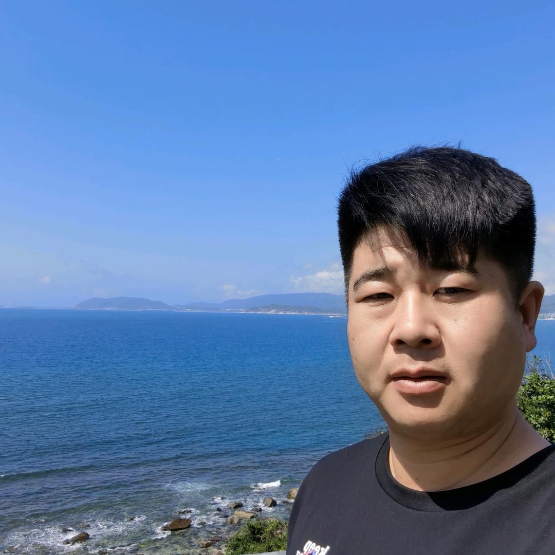 鑫华塑业王超