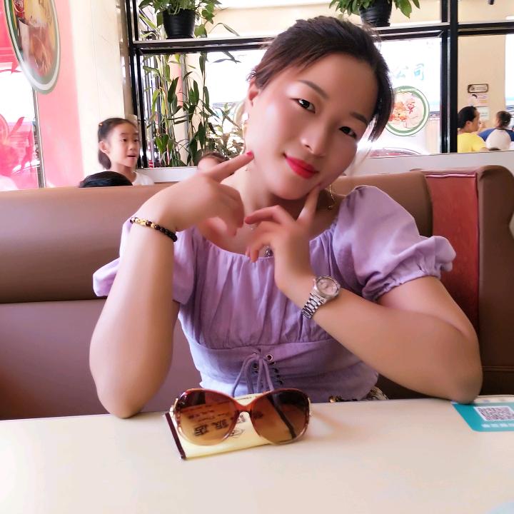 玫瑰花🌹（拒绝私聊）