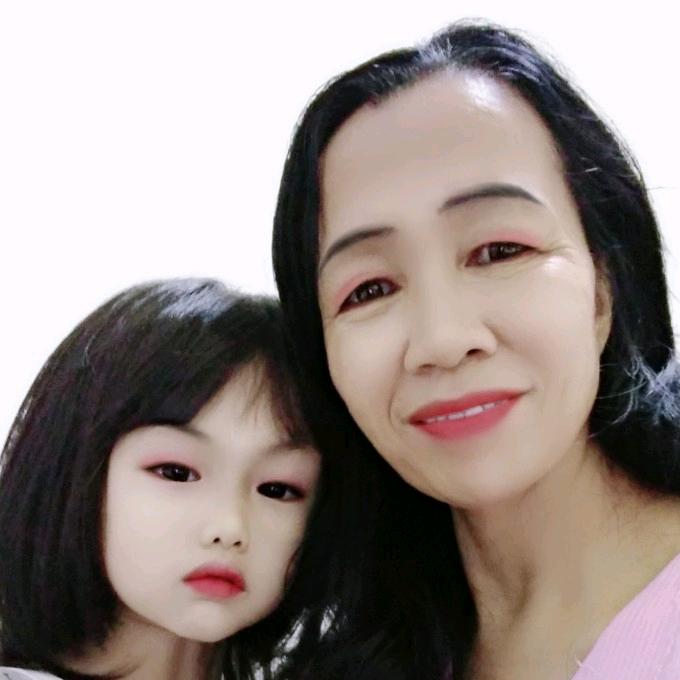 凤轻轻吹过