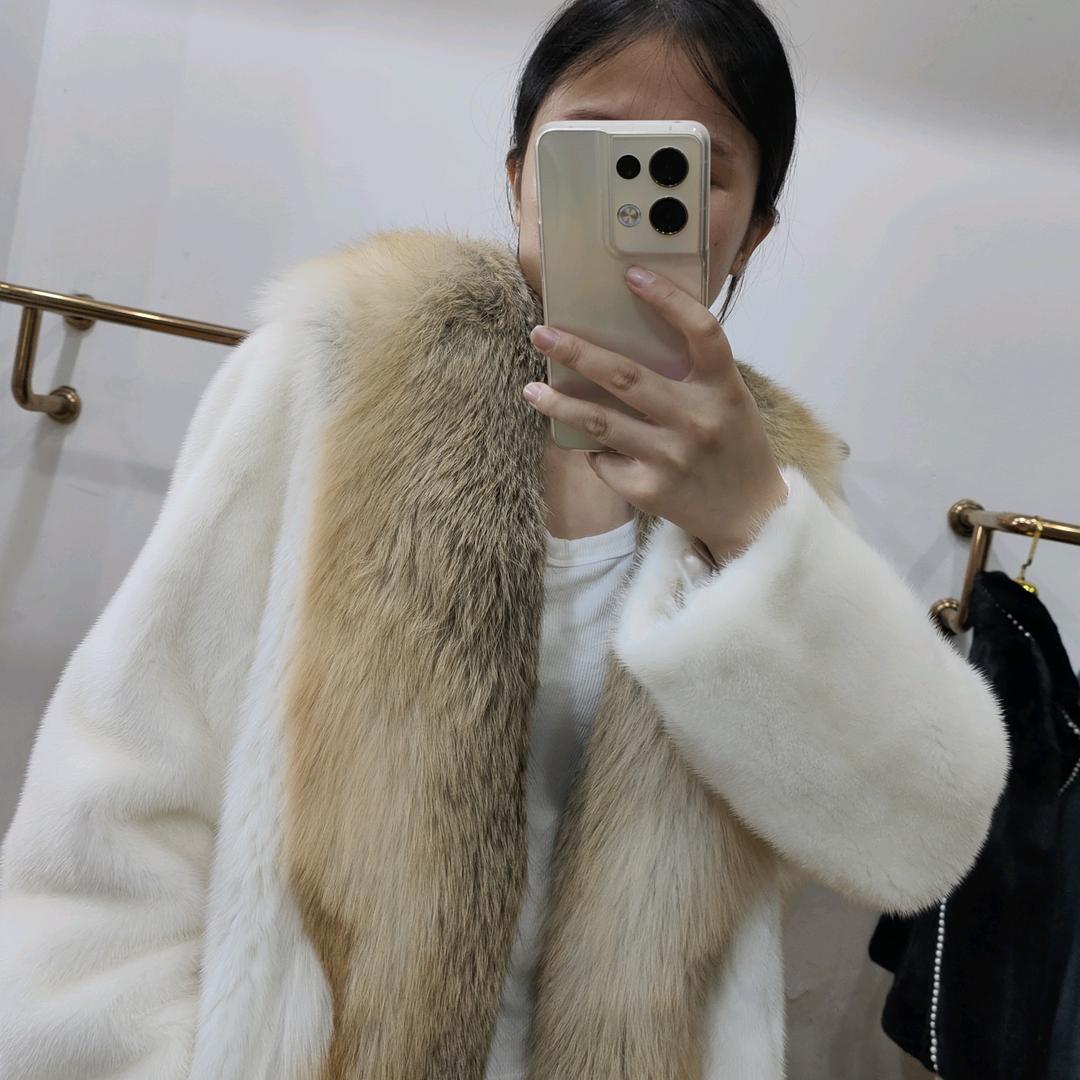 月新貂@