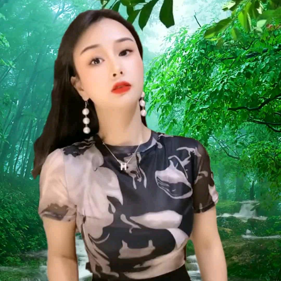 小薇薇（同款在橱窗）