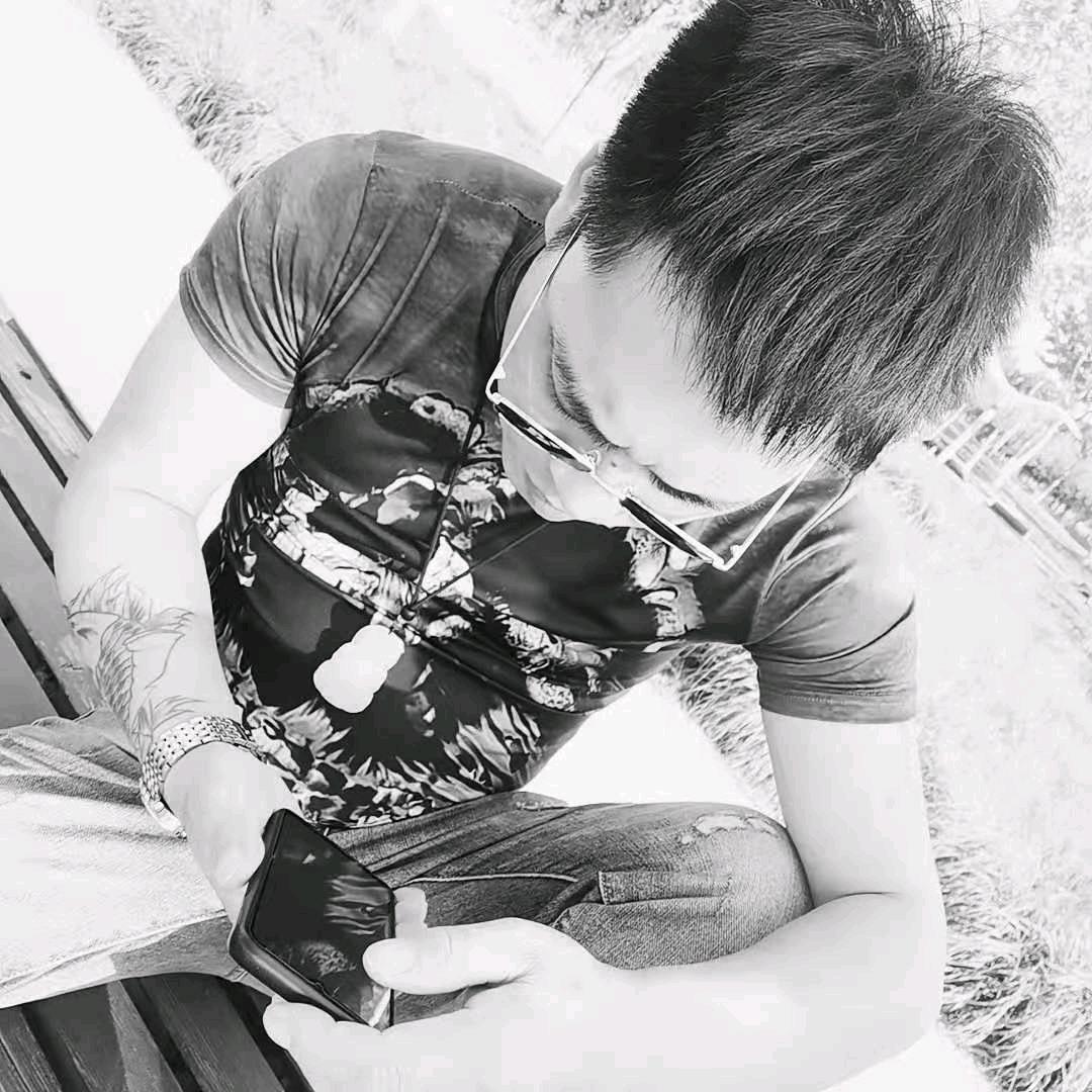 @🐯洋哥哥🐍