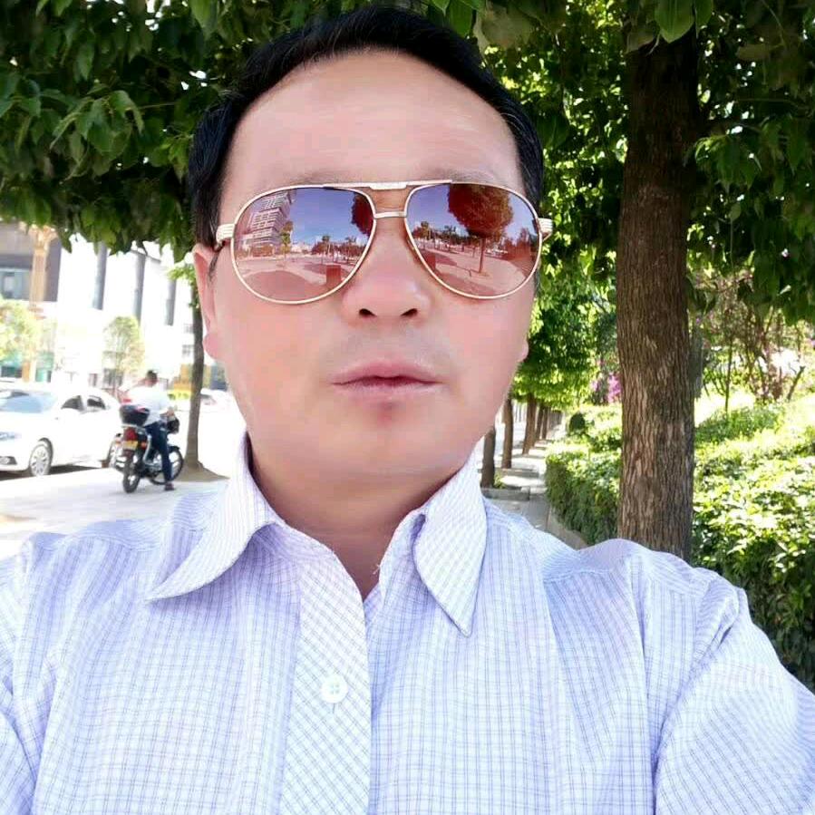 懂你的人。。。。。。。。。。