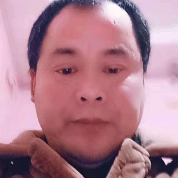 收购方木、拆迁料、黑板、锯沫