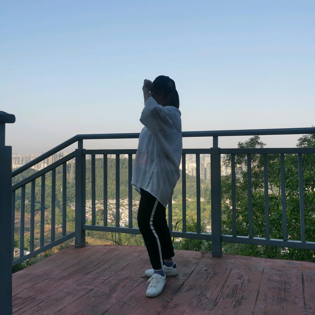 一见♥钟情♥卐