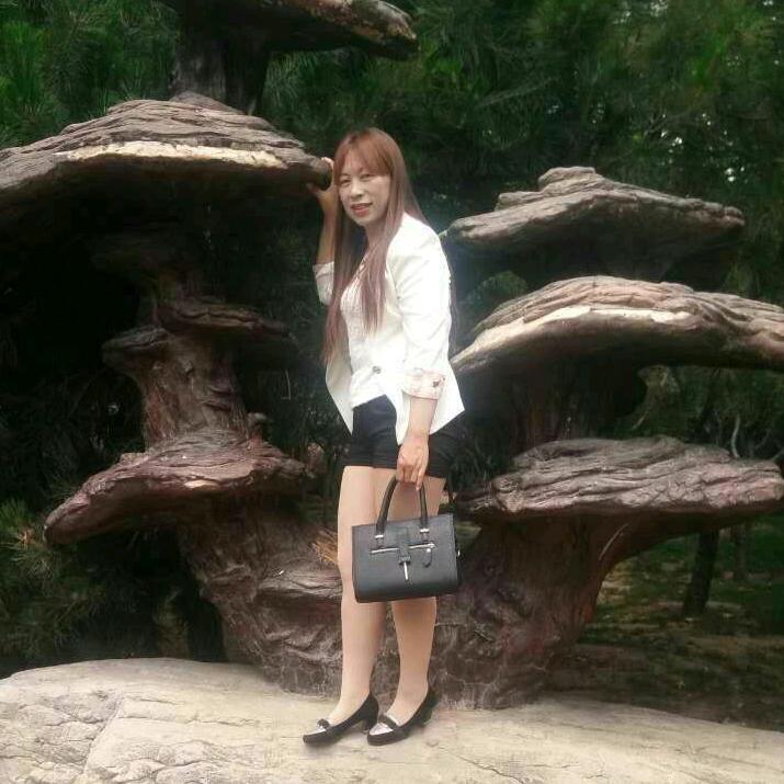 月色倾城，流年似水