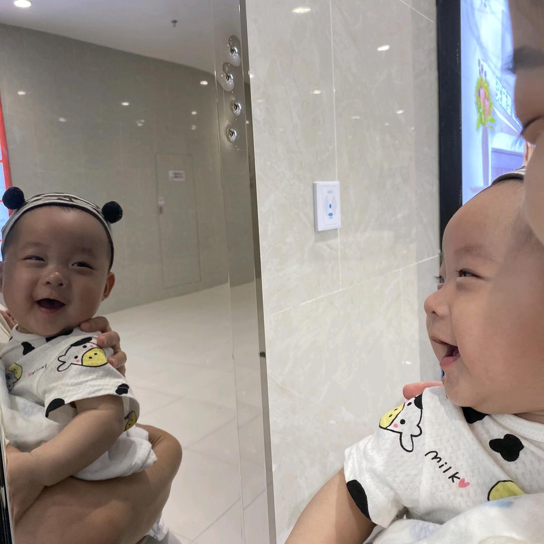 小小小小黄.